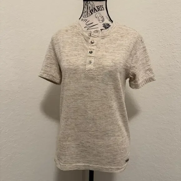 G by Guess Oatmeal Henley Tee Size XS Casual Basic Layering Comfy School - Picture 2 of 8